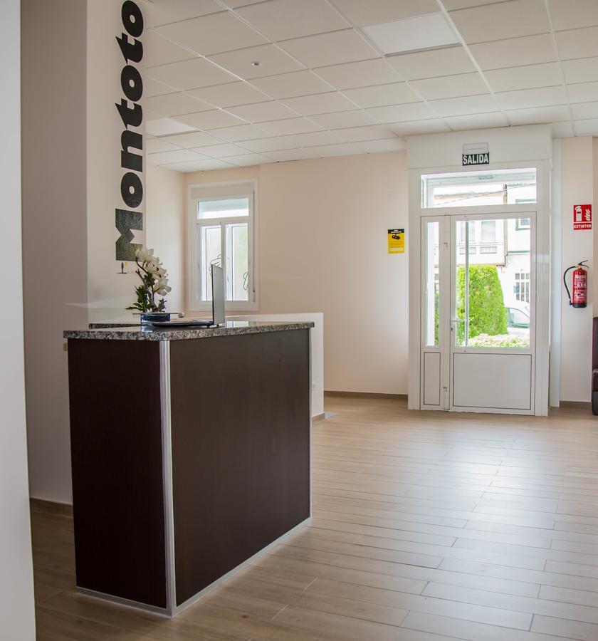 Albergue Montoto Melide Kültér fotó